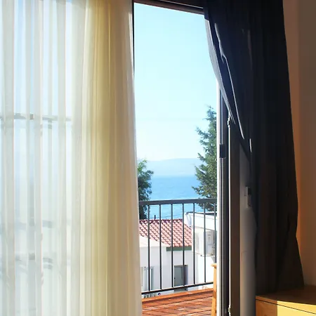 Akkum セェフェリヒサール