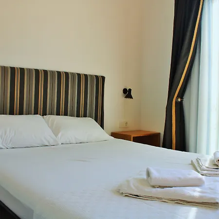 לינה וארוחת בוקר Akkum ספריהיסאר