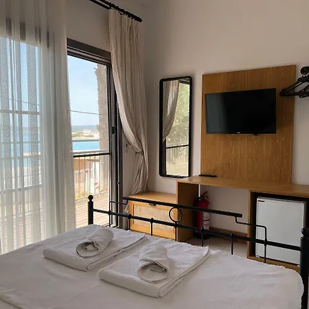 Alojamento de Acomodação e Pequeno-almoço Akkum Seferihisar